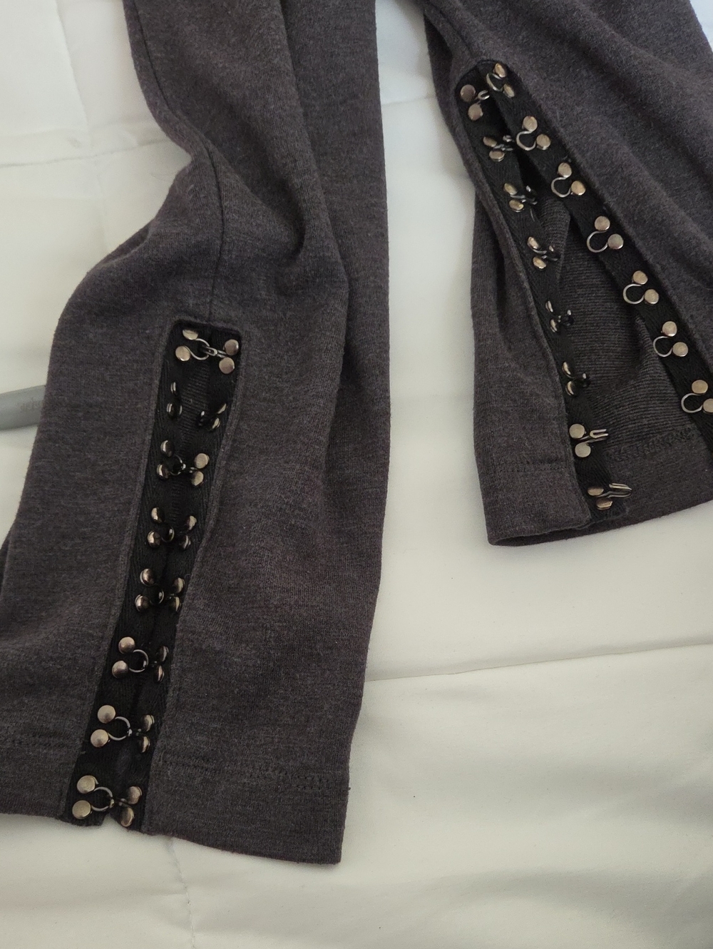 Cass Gray Hook & Eye Ankle Skinny Pants